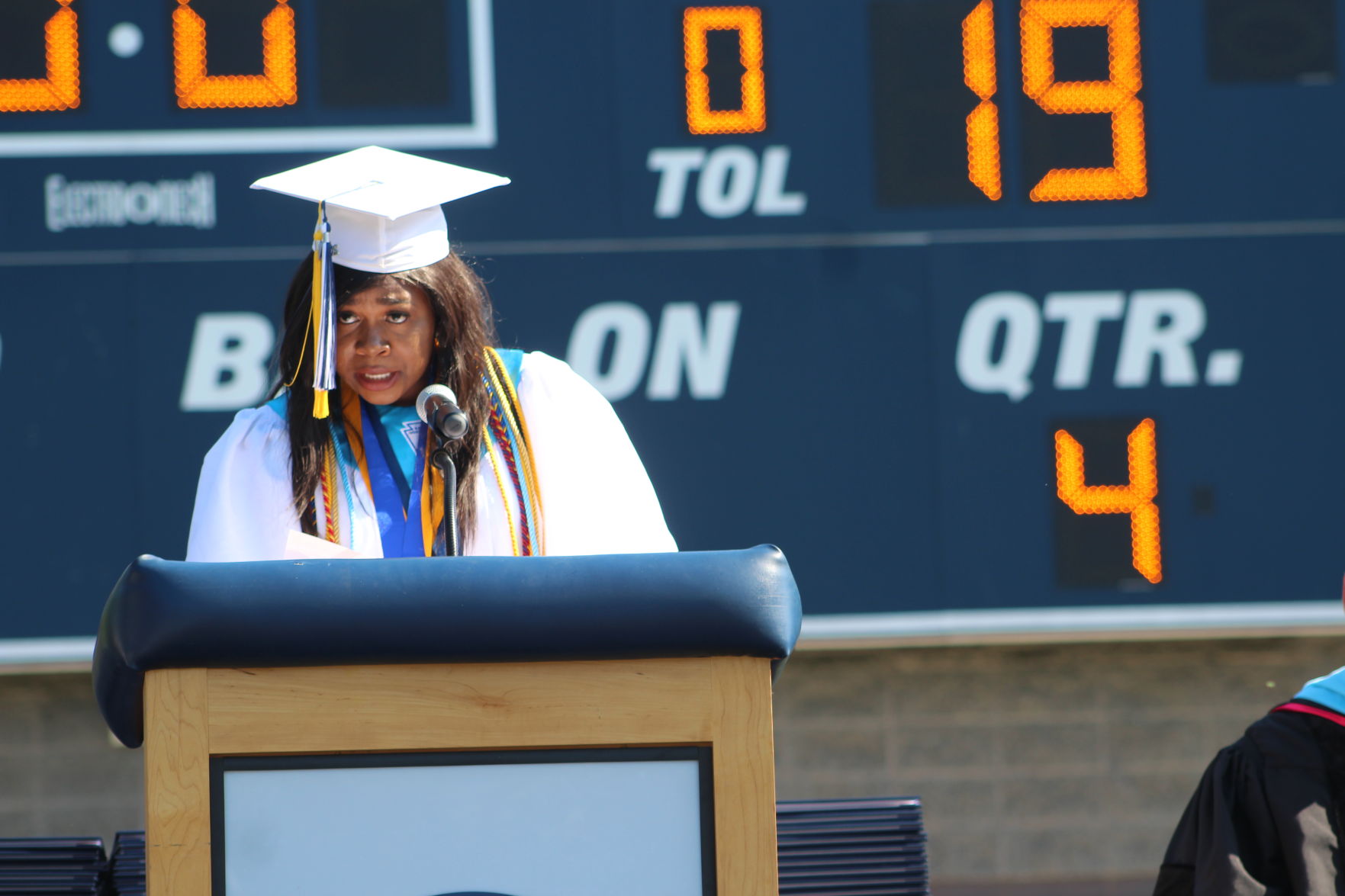 052619_MDJ_MHSGraduation (15).JPG